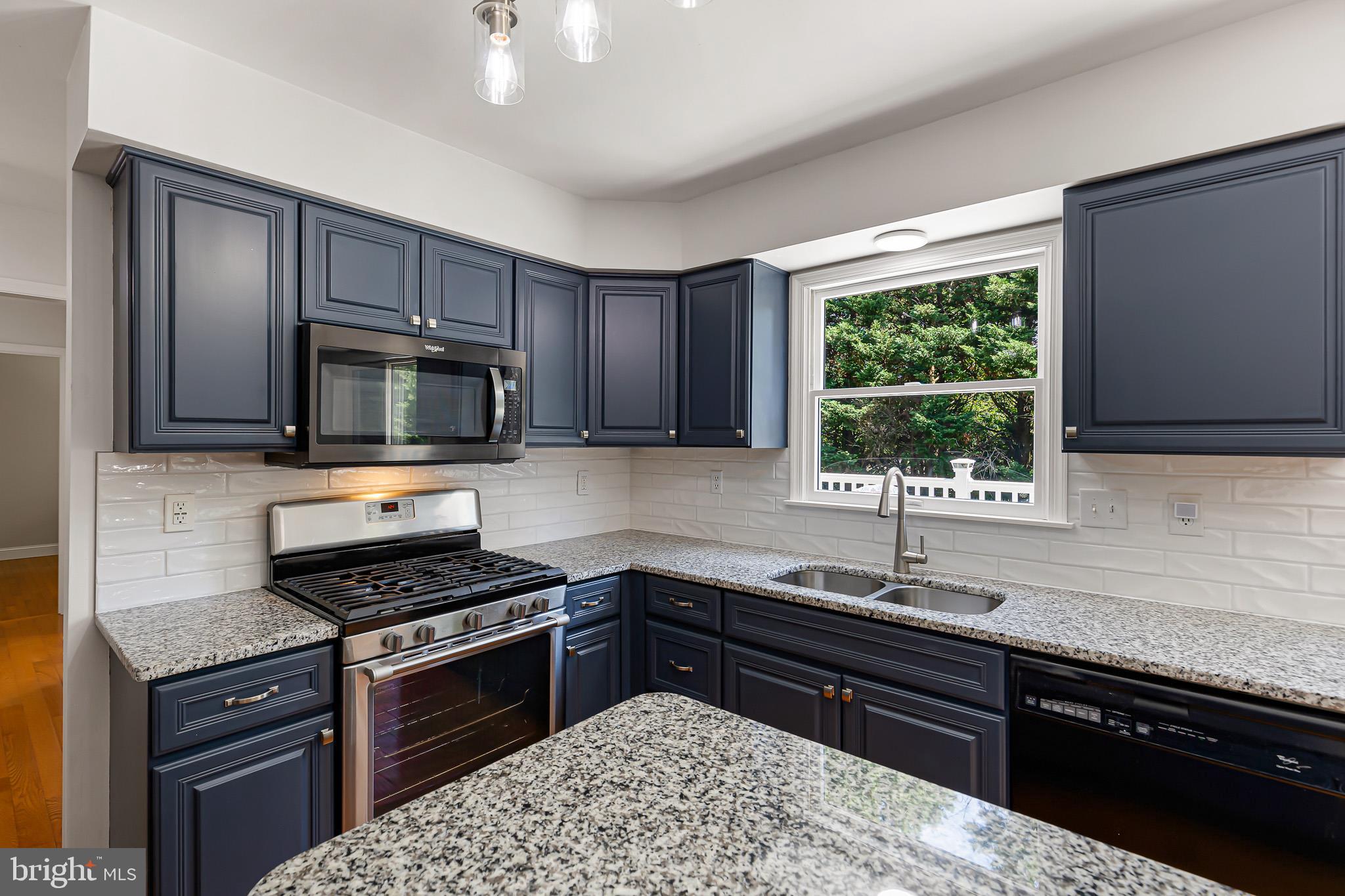 119 E Wilkerdean Dr, Newark, DE 19711 photo