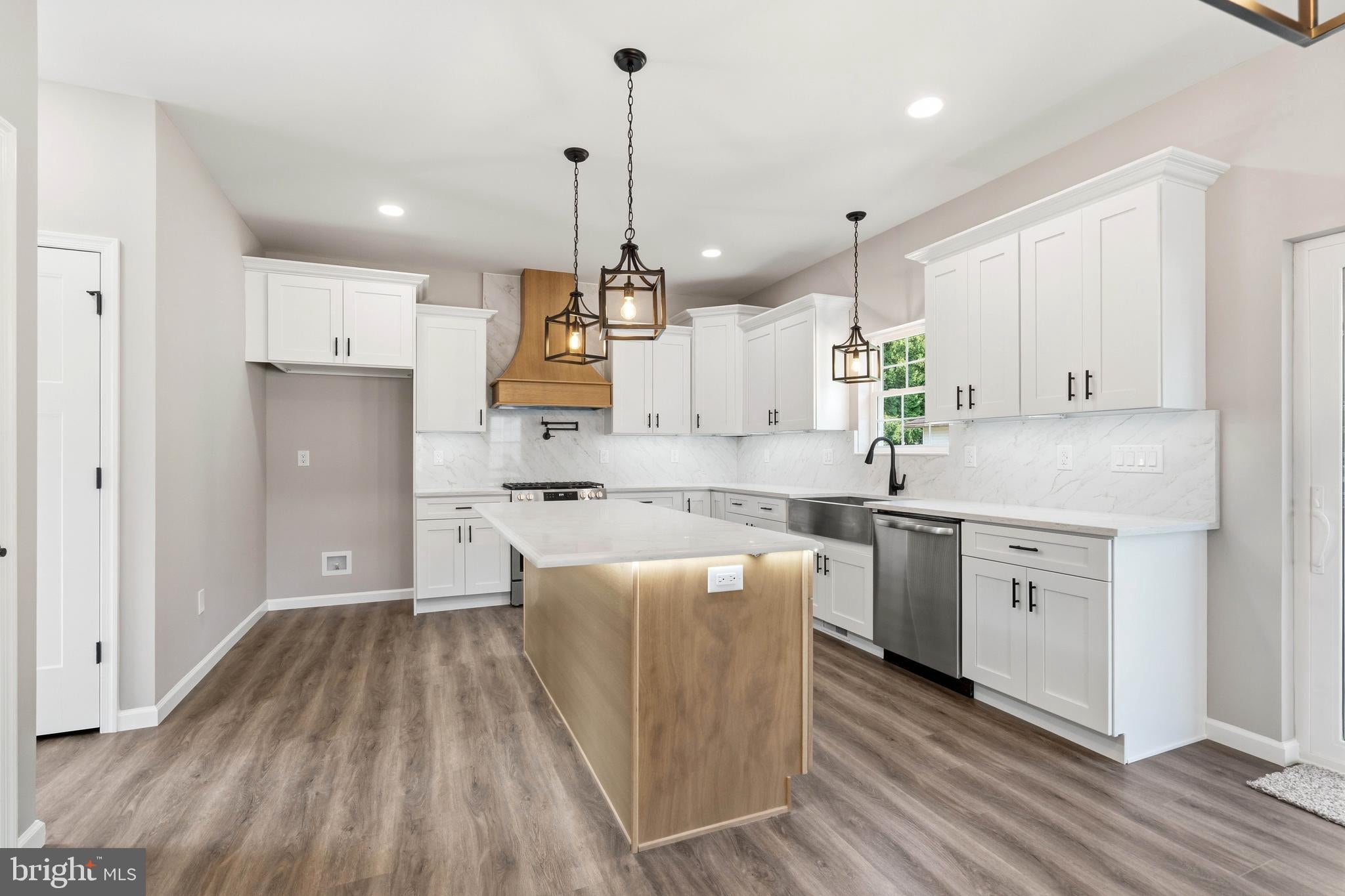 1178 S Spring Rd, Vineland, NJ 08361 photo