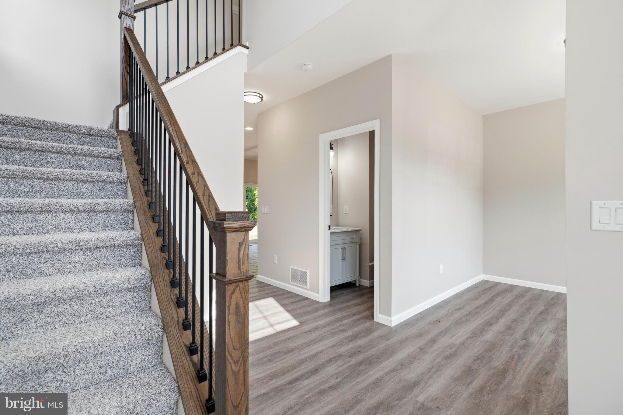 1178 S Spring Rd, Vineland, NJ 08361 photo