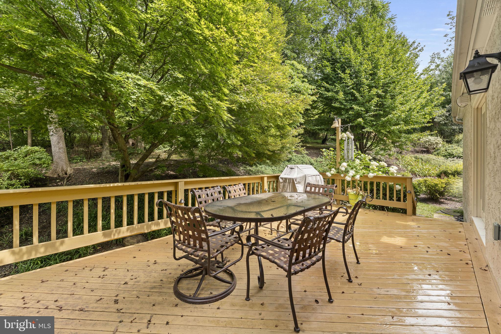 120 Summit Dr, Phoenixville, PA 19460 photo