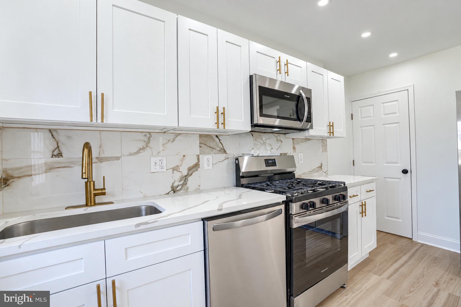 5504 Robinwood Ave, Gwynn Oak, MD 21207