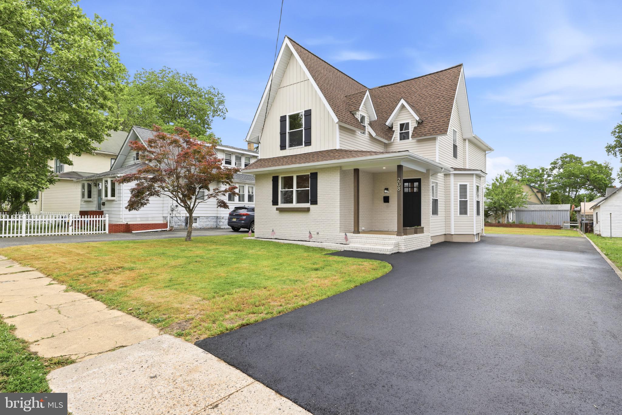 208 Peach St, Hammonton, NJ 08037 photo
