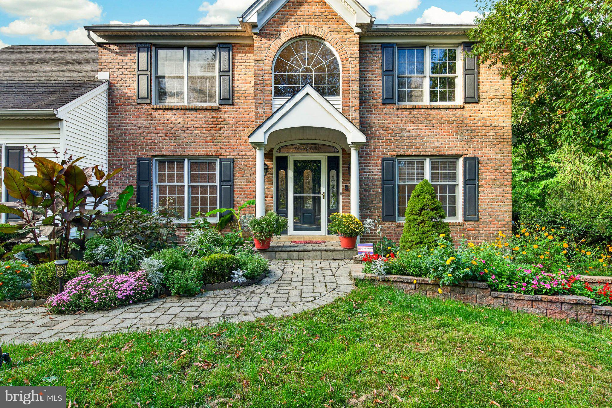 810 Thicket Ct, West Chester, PA 19380 photo