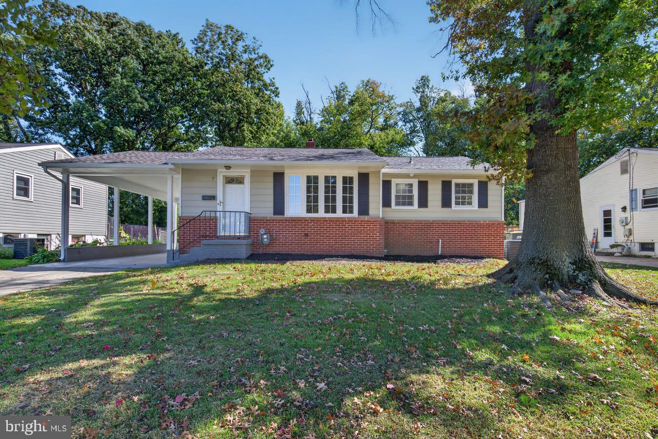 7 Mcgaughy Dr, New Castle, DE 19720
