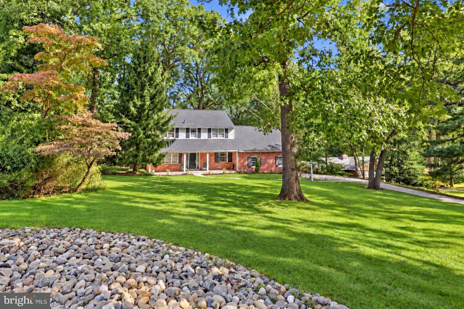 990 Stevens Ln, Wayne, PA 19087 photo