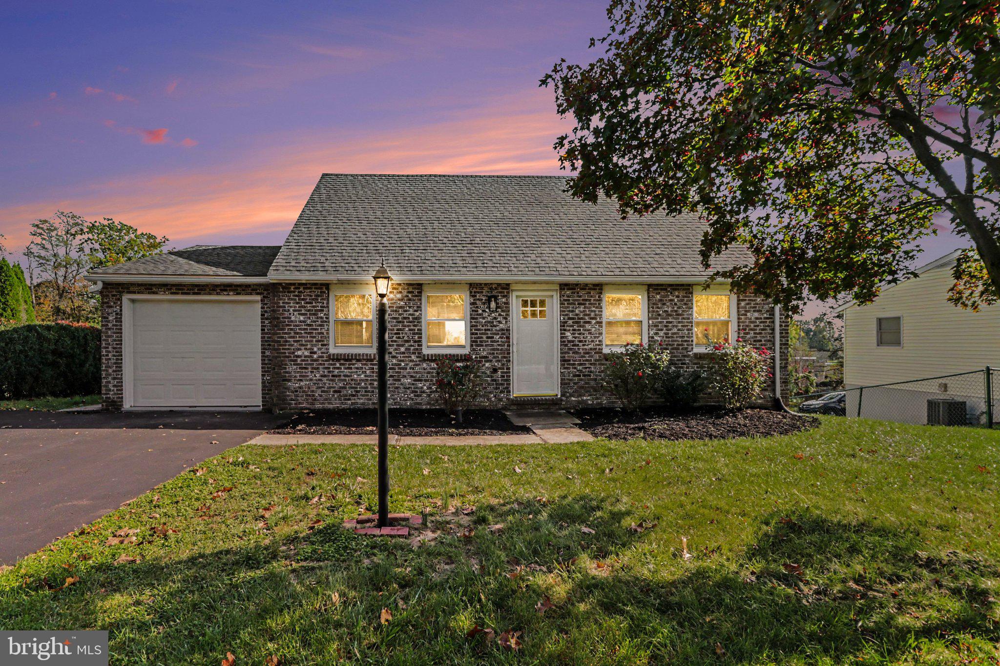 1530 Jody Ave, Lebanon, PA 17046