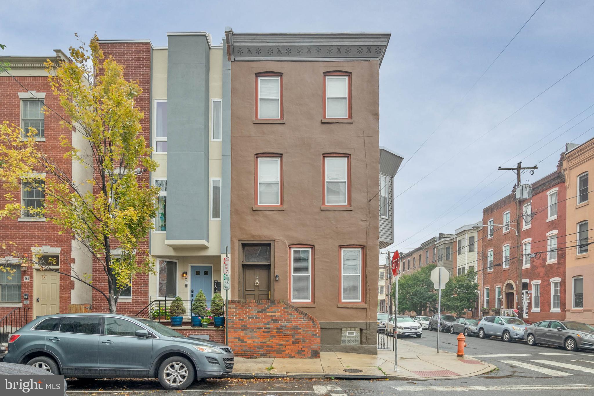 767 15th St, Philadelphia, PA 19146