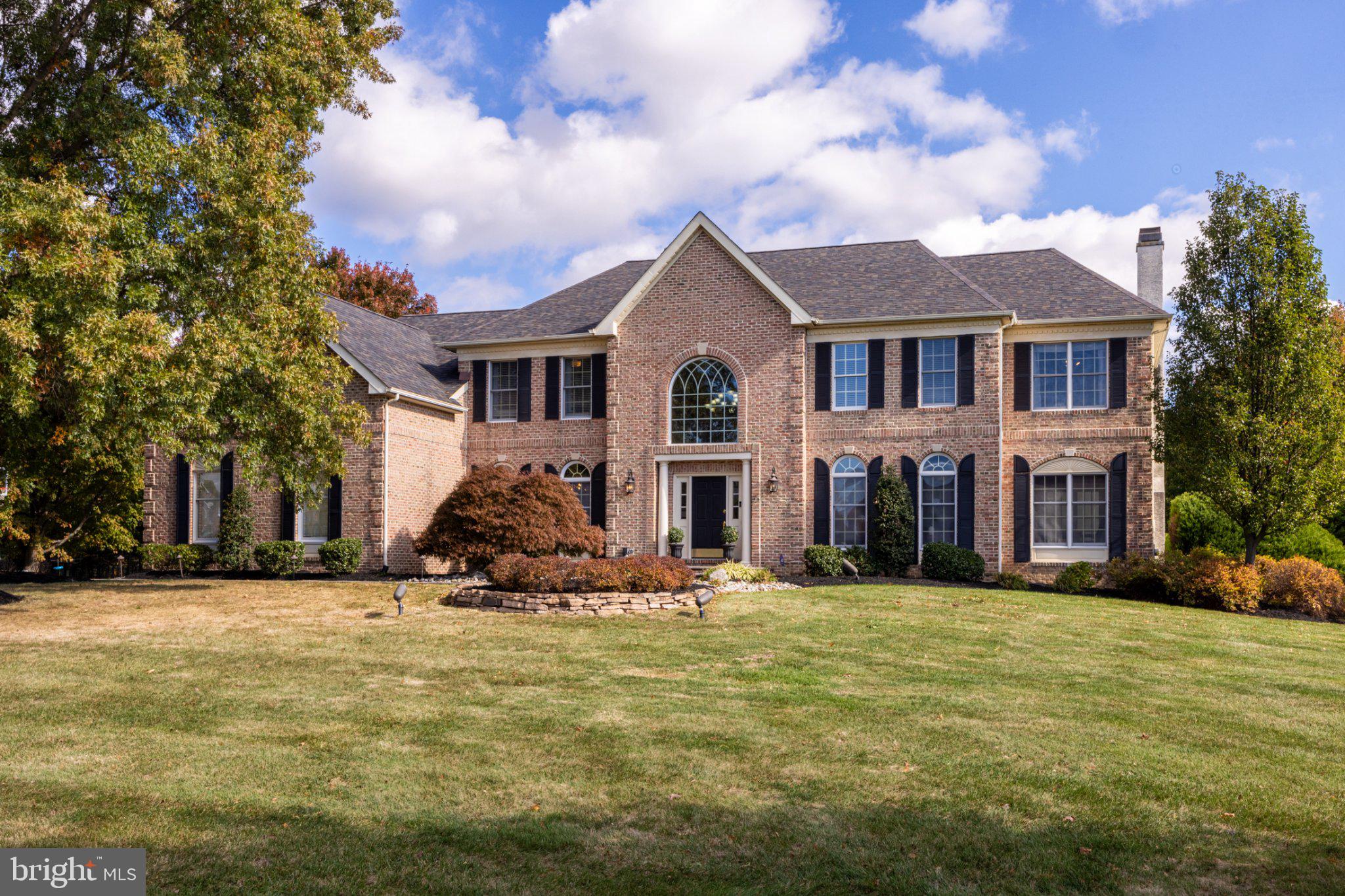 2068 Silverwood Dr, Newtown, PA 18940 photo