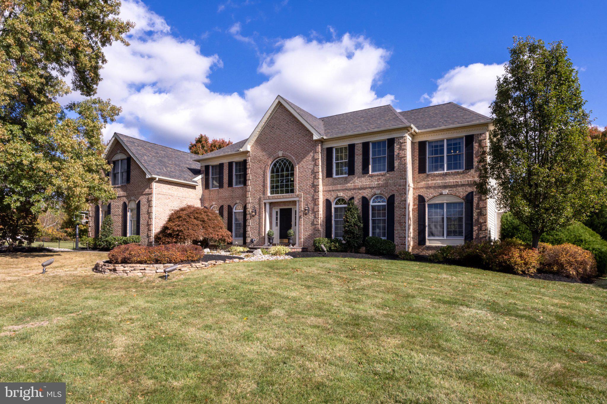 2068 Silverwood Dr, Newtown, PA 18940 photo