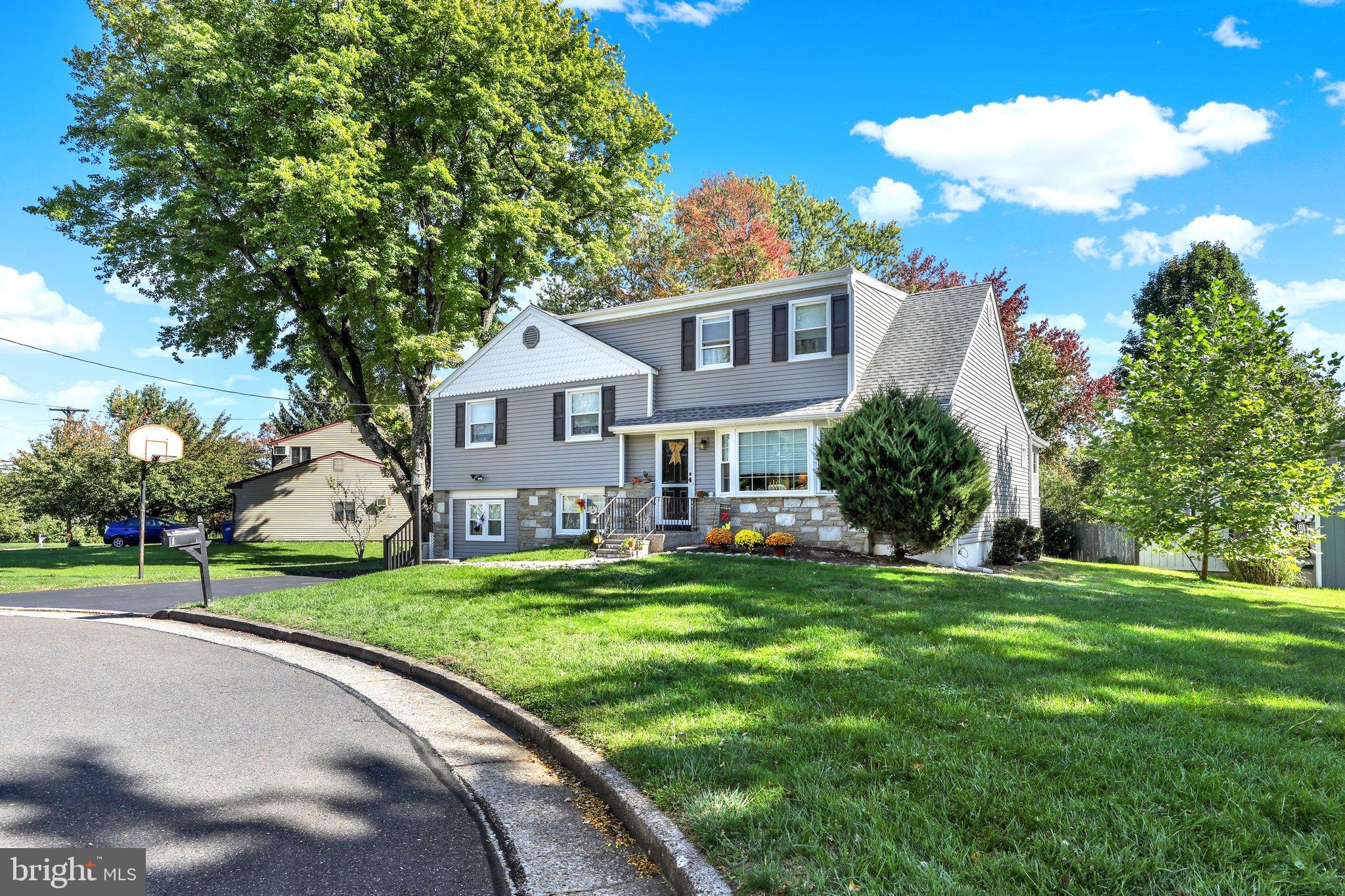 121 Clayton Rd, Hatboro, PA 19040 photo