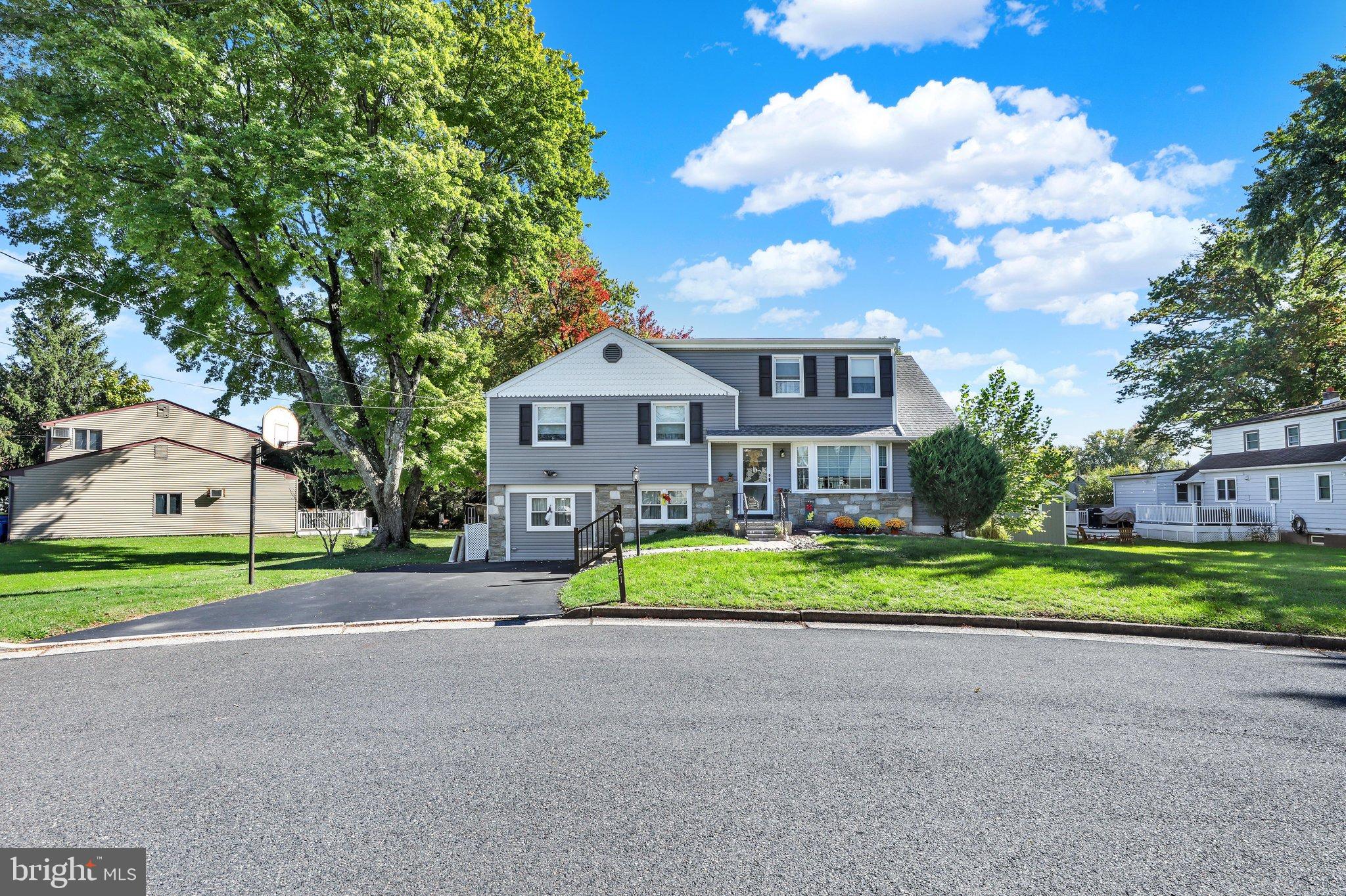 121 Clayton Rd, Hatboro, PA 19040 photo