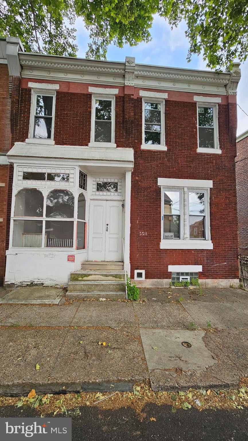 5511 2nd St, Philadelphia, PA 19120