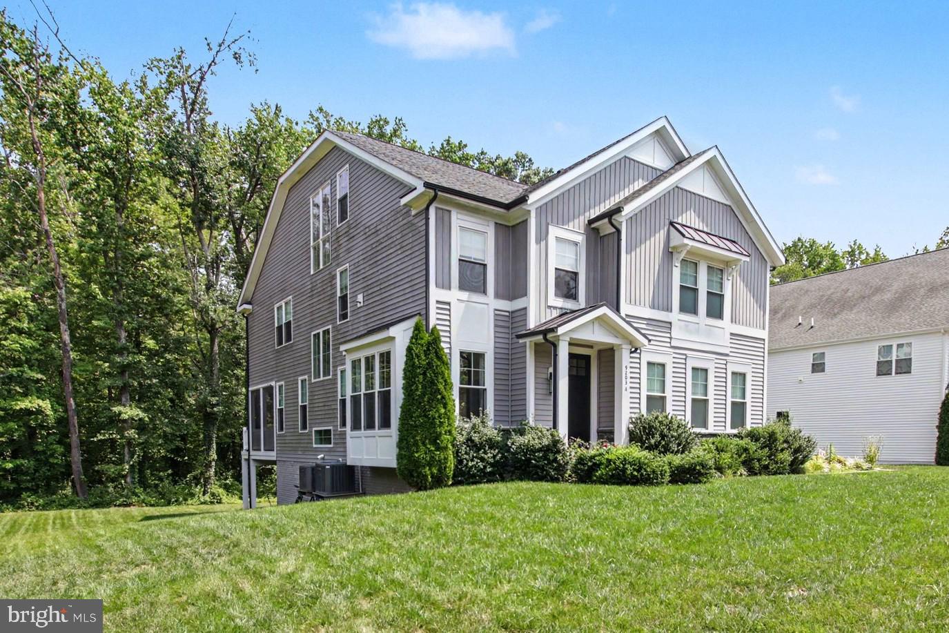 9203 Forest Haven Dr, Alexandria, VA 22309 photo