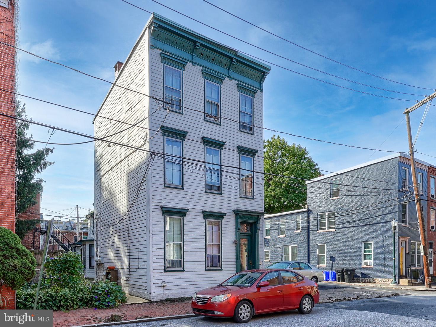 127 Herr St, Harrisburg, PA 17102
