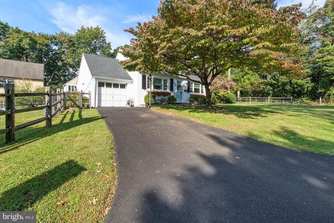 230 Wells Ave, Langhorne, PA 19047 photo