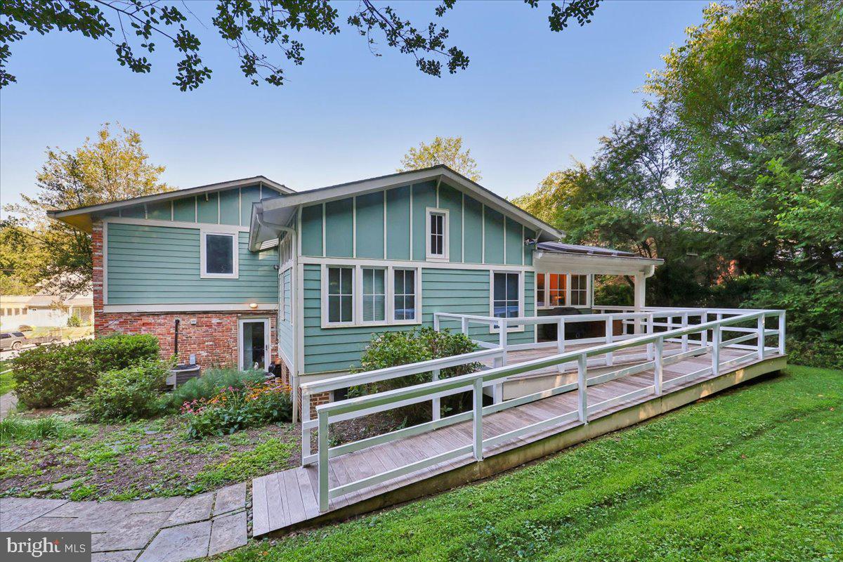 6501 Pyle Rd, Bethesda, MD 20817 photo