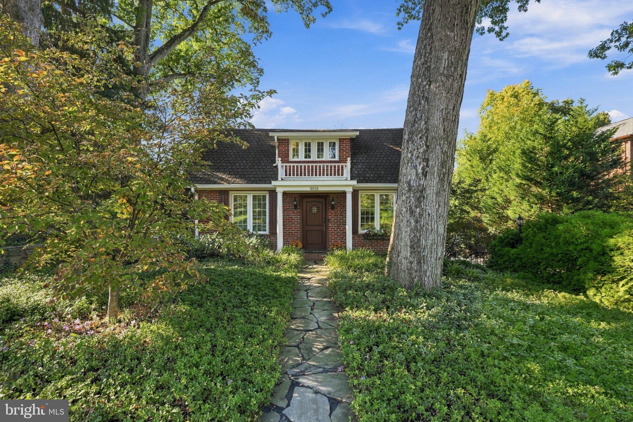 4518 Glebe Rd, Arlington, VA 22207