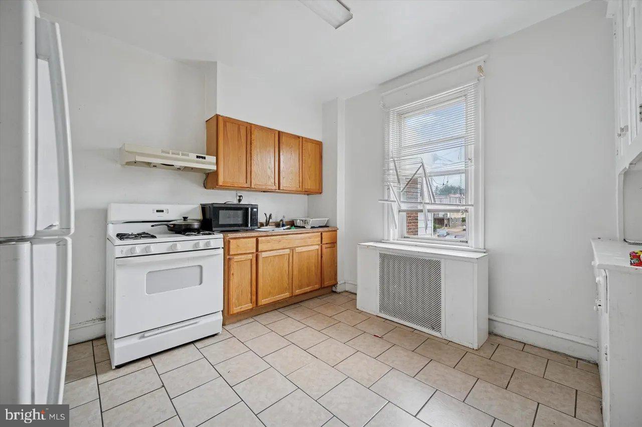 5351 Morse St, Philadelphia, PA 19131 photo