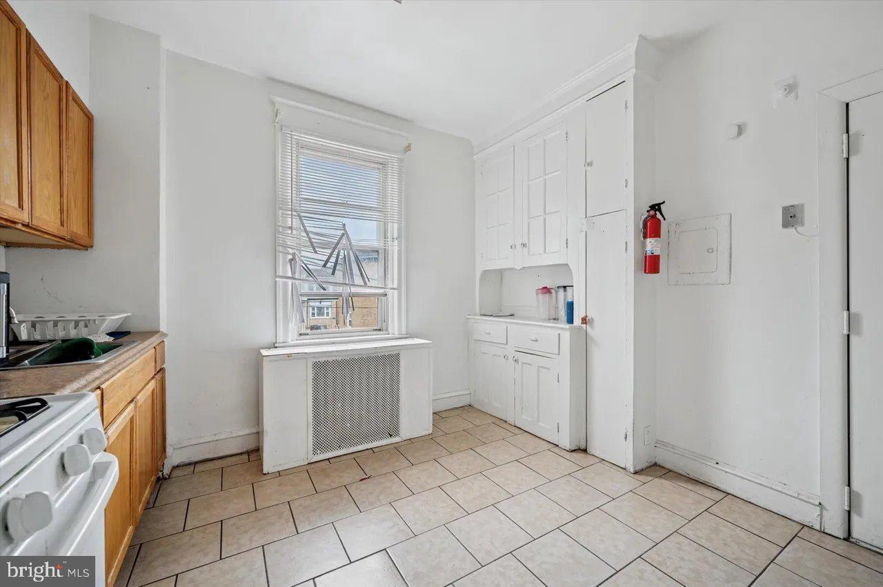 5351 Morse St, Philadelphia, PA 19131 photo