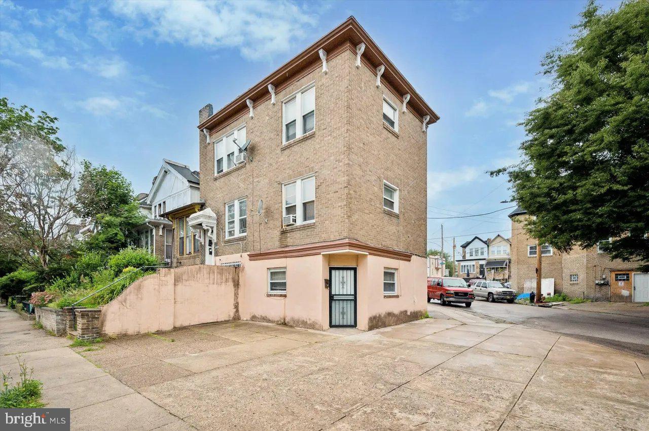 5351 Morse St, Philadelphia, PA 19131 photo