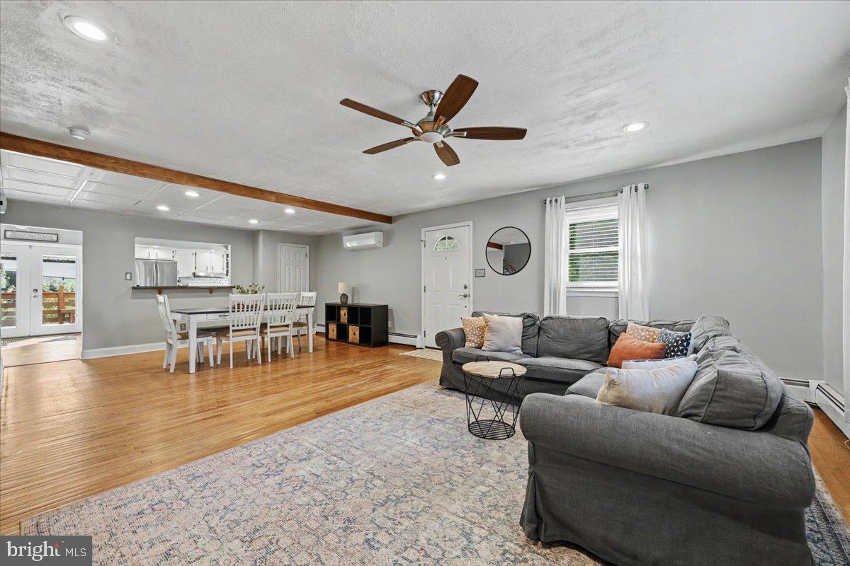 603 Linda Ln, Norristown, PA 19401 photo