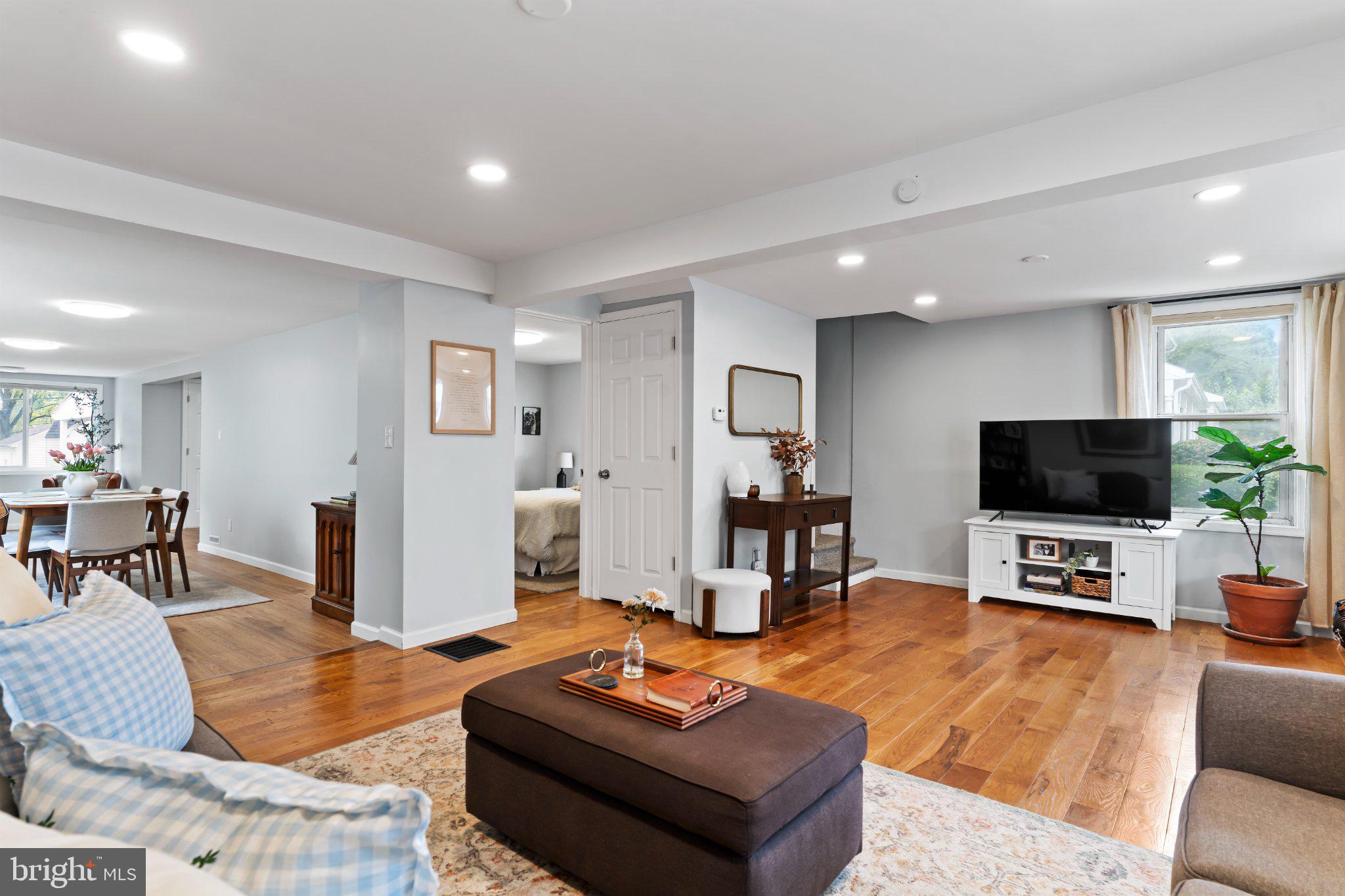 14 E Green St, Shiremanstown, PA 17011 photo