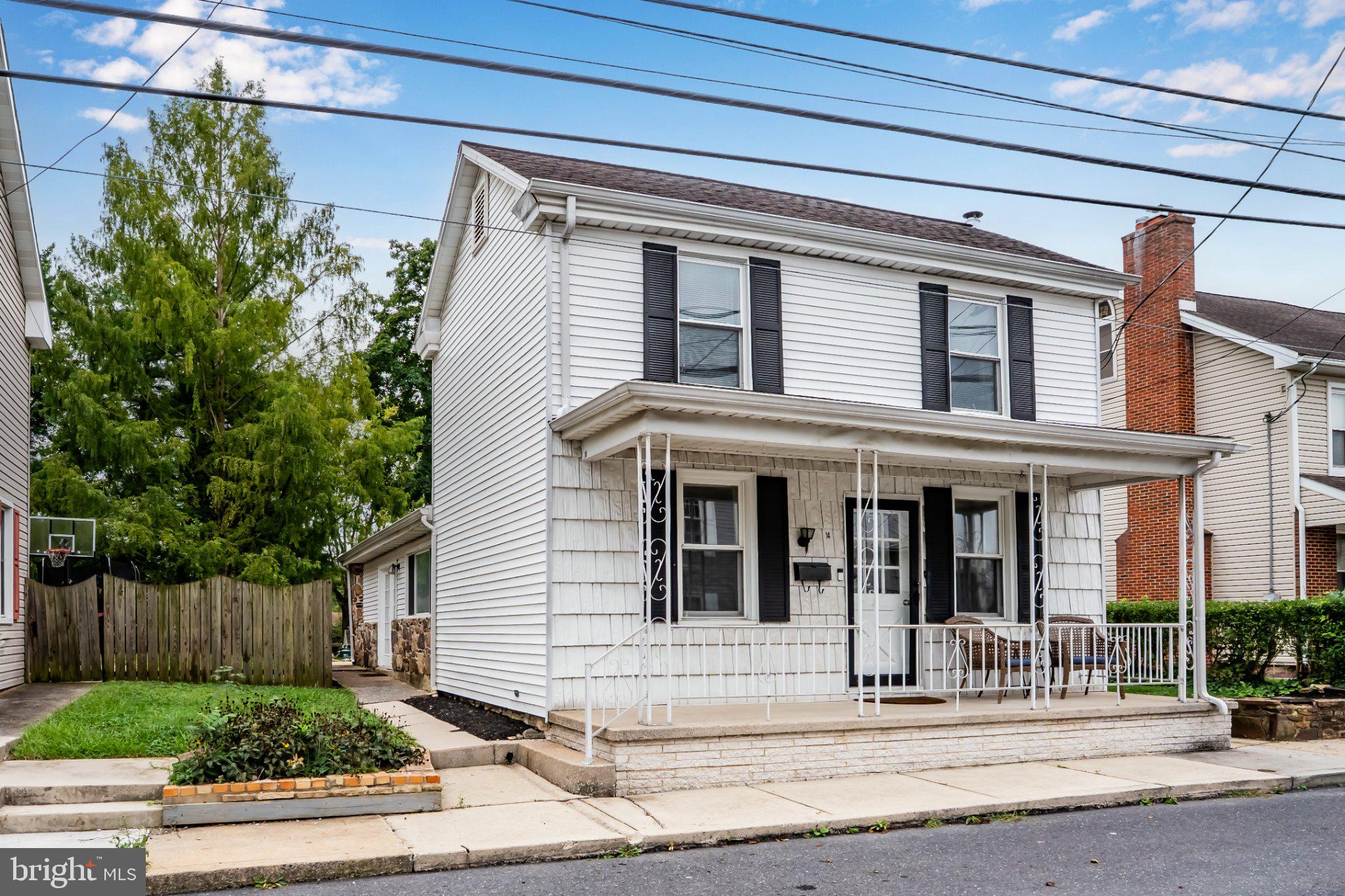 14 E Green St, Shiremanstown, PA 17011 photo
