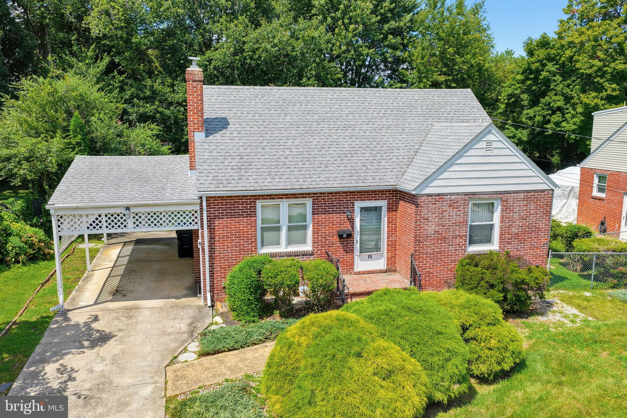 15 Garden Ln, New Castle, DE 19720