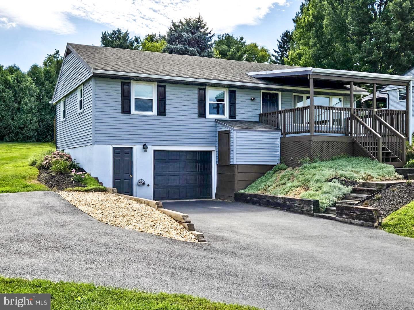 1252 Iron Bridge Rd, Columbia, PA 17512 photo