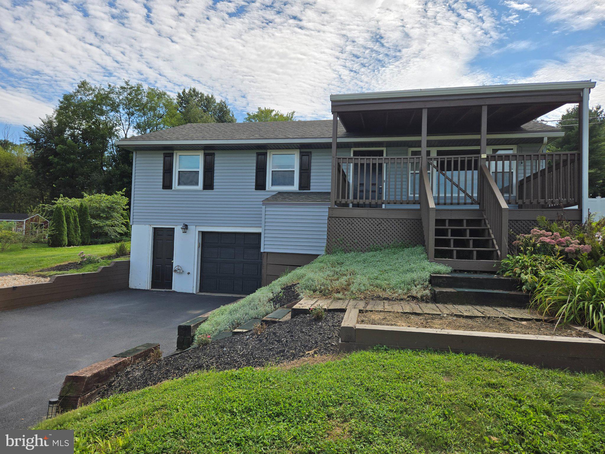 1252 Iron Bridge Rd, Columbia, PA 17512 photo