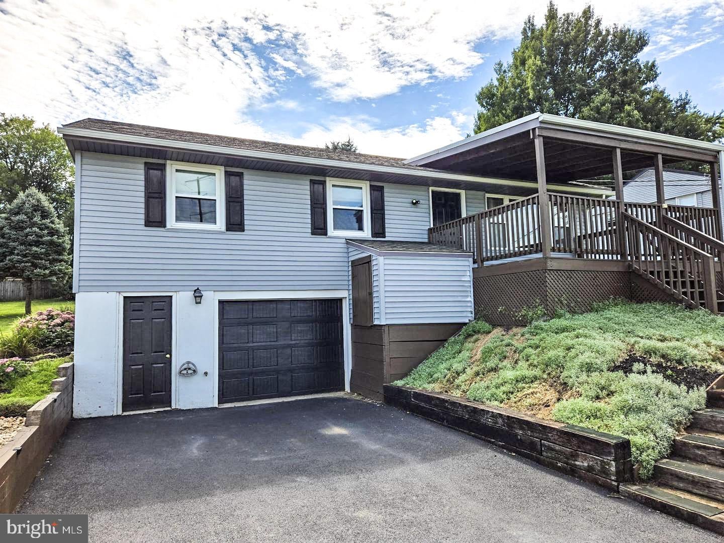 1252 Iron Bridge Rd, Columbia, PA 17512