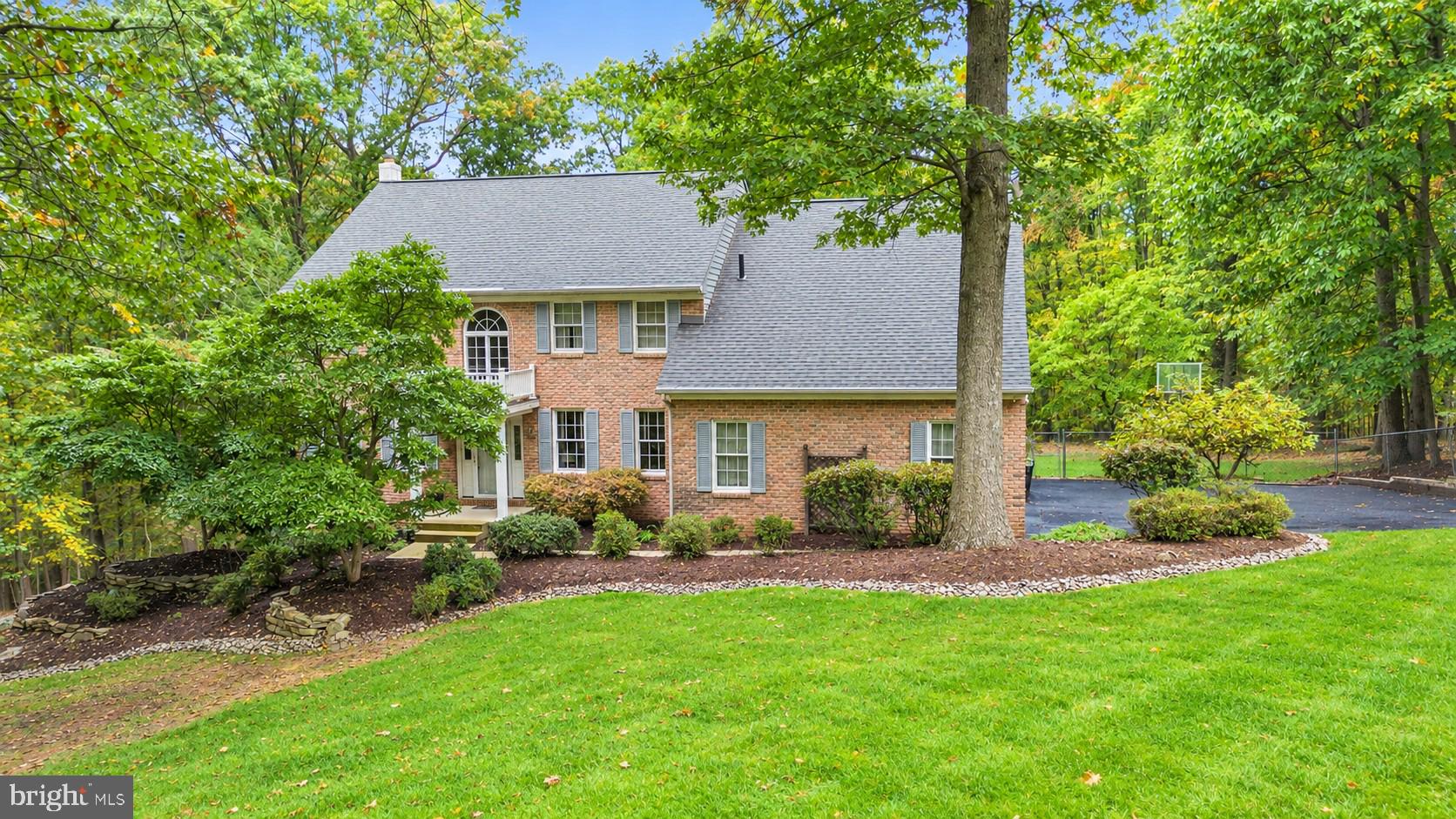 30 Fawn Dr, Shillington, PA 19607