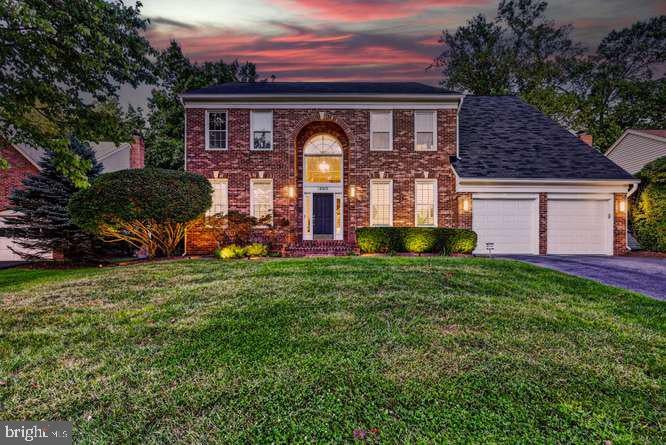 15309 Chinaberry St, Gaithersburg, MD 20878