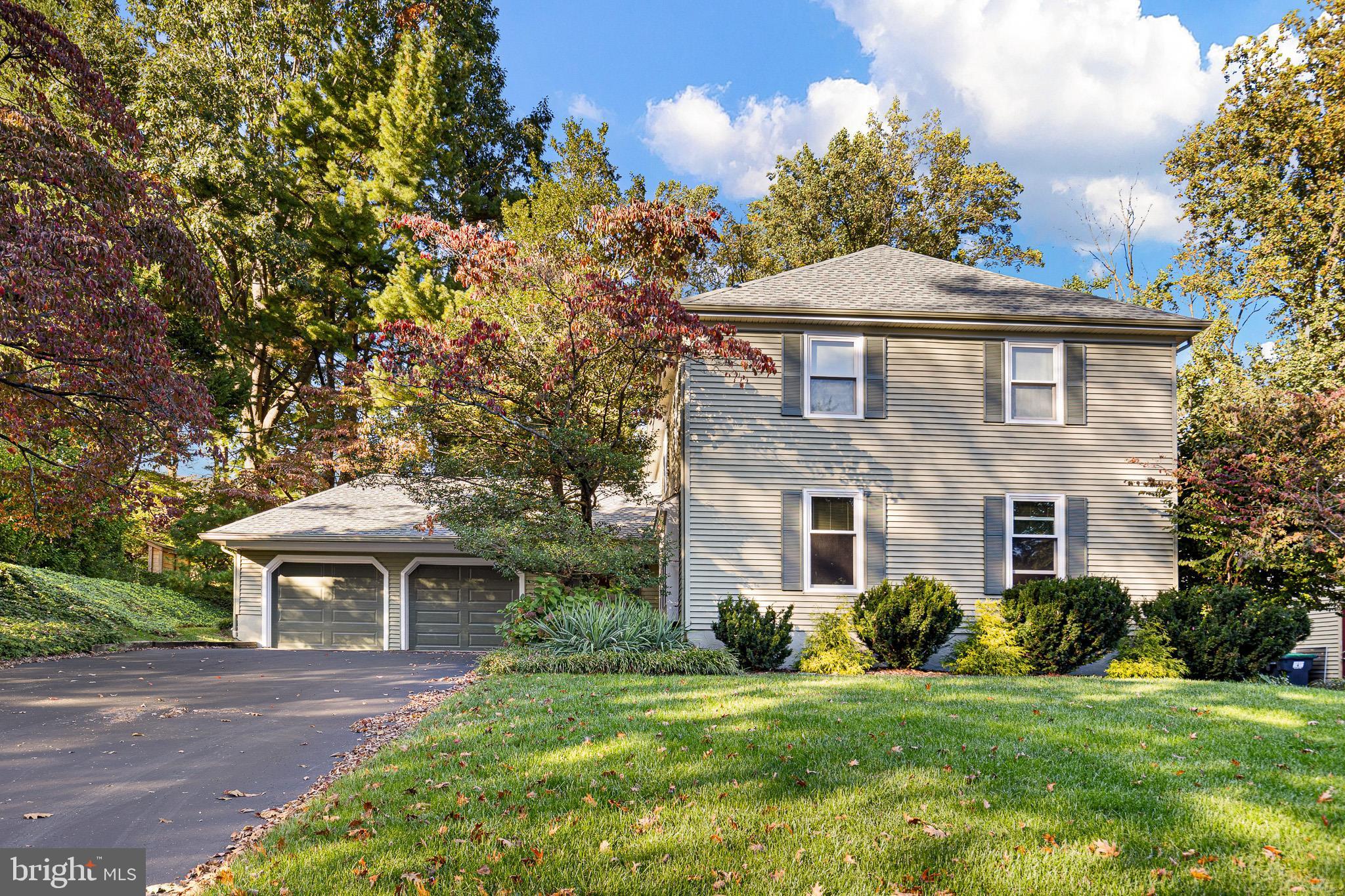 27 Kings Grant Rd, Hockessin, DE 19707