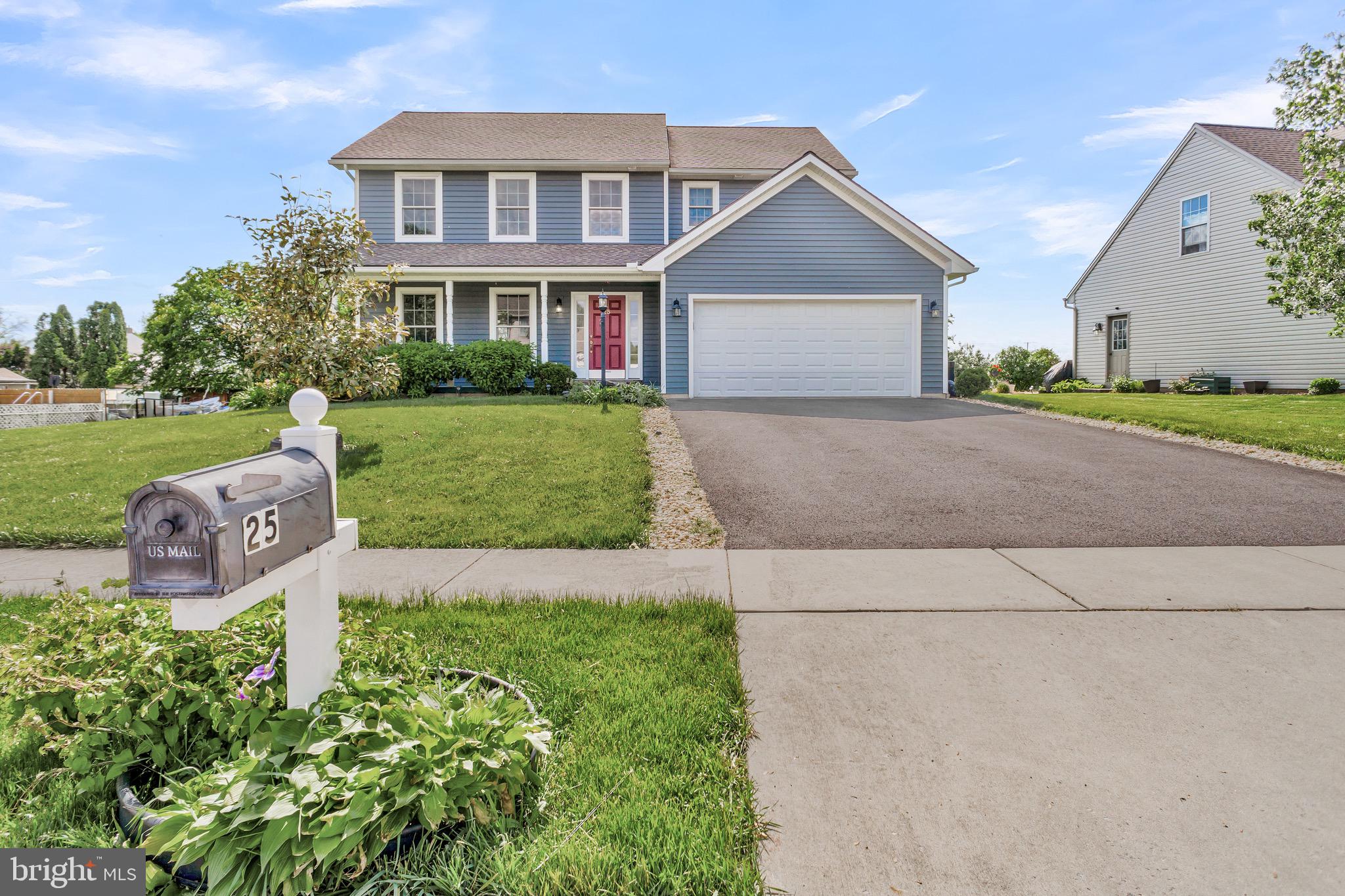 25 Springbrook Dr, Palmyra, PA 17078