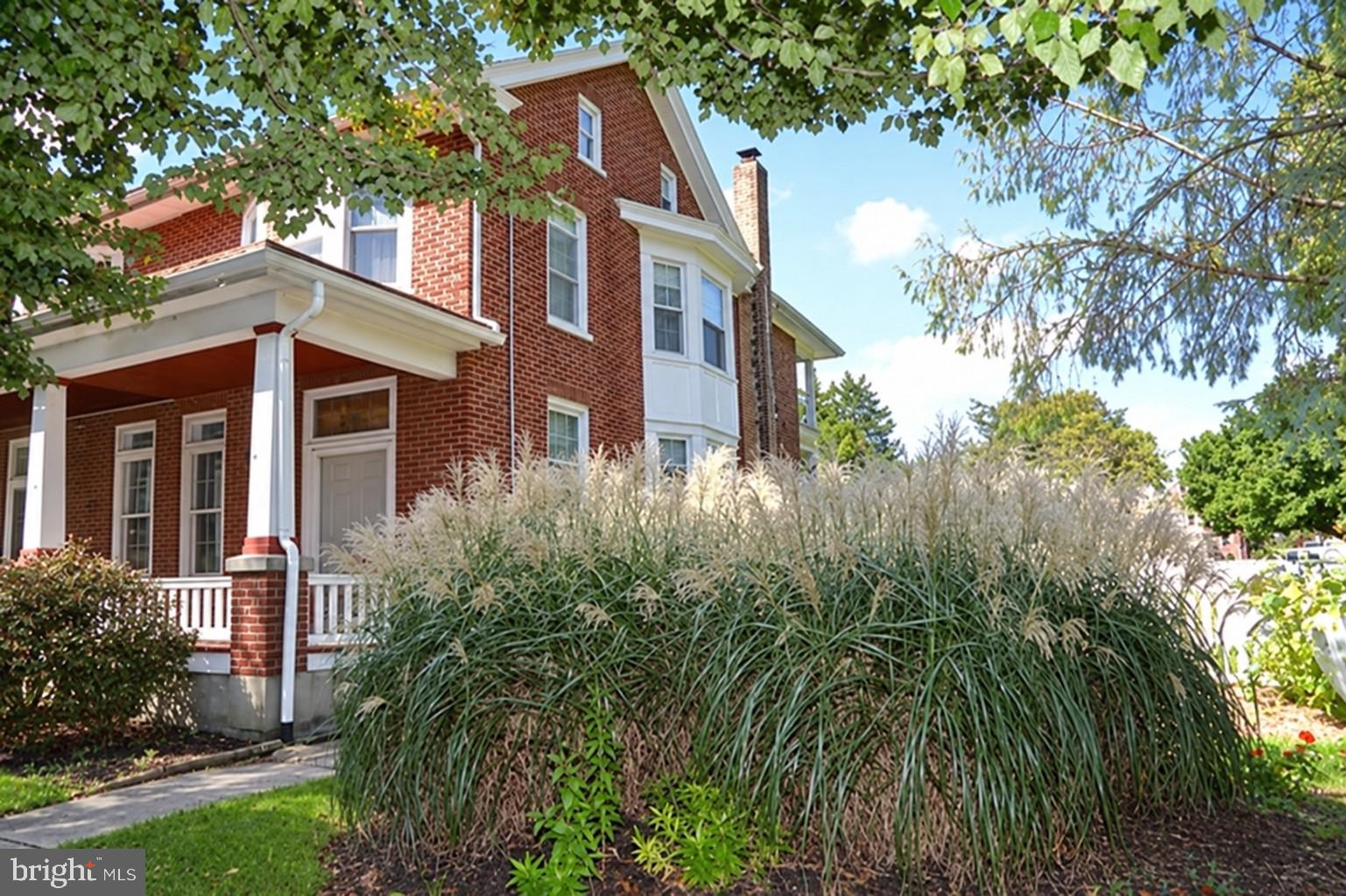 222 6th St, Denver, PA 17517