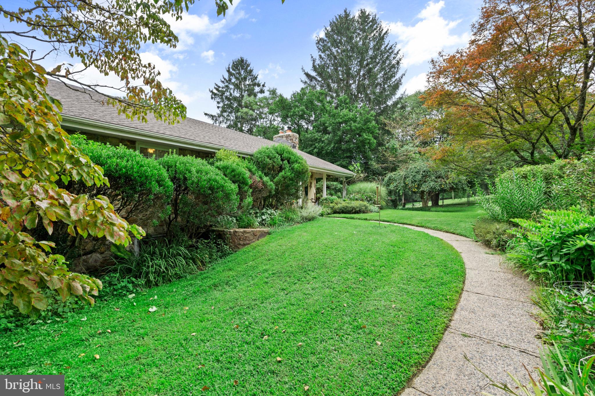 300 Timber Jump Ln, Media, PA 19063 photo