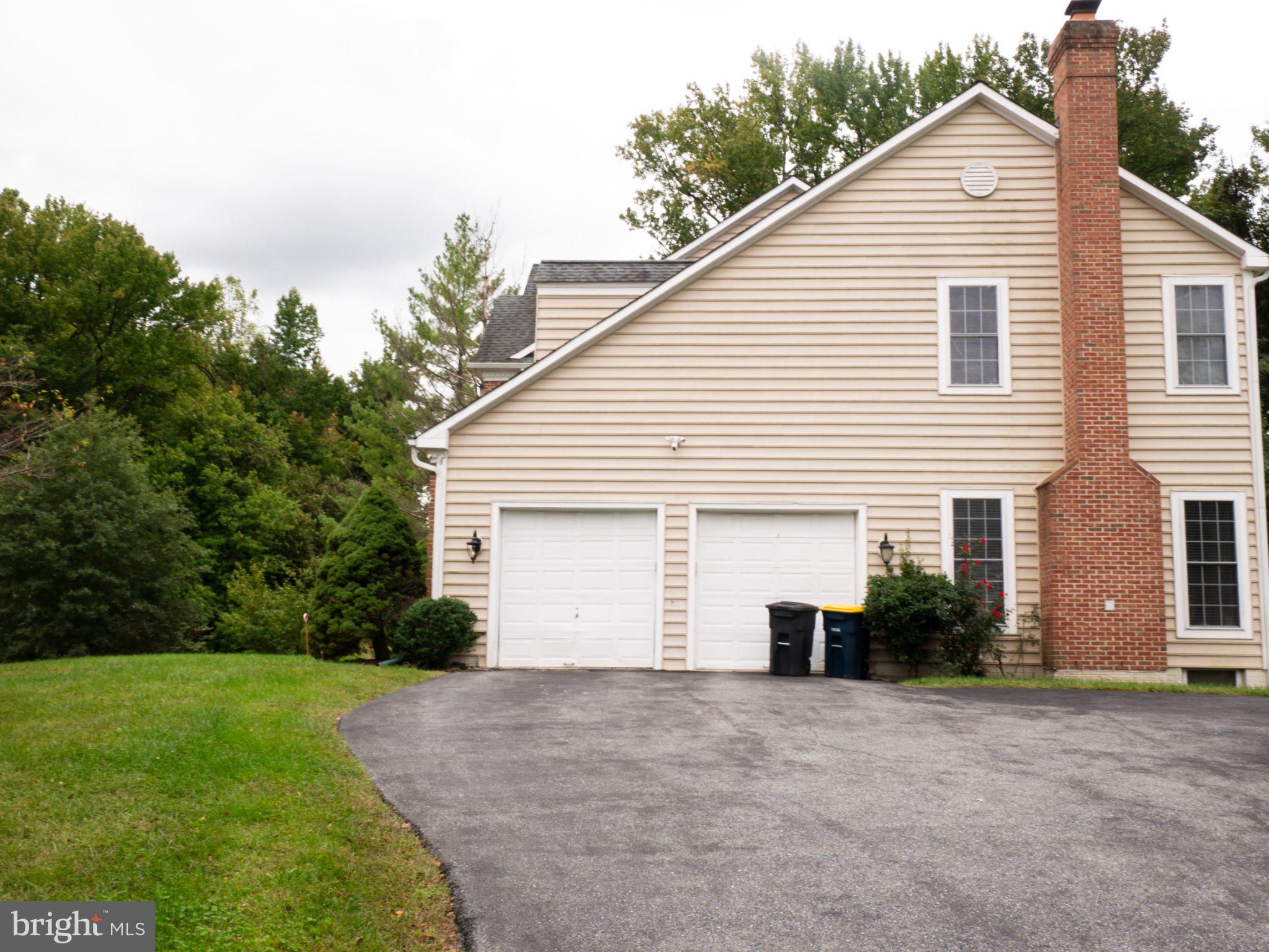 12513 Woodbridge Ct, Bowie, MD 20721 photo