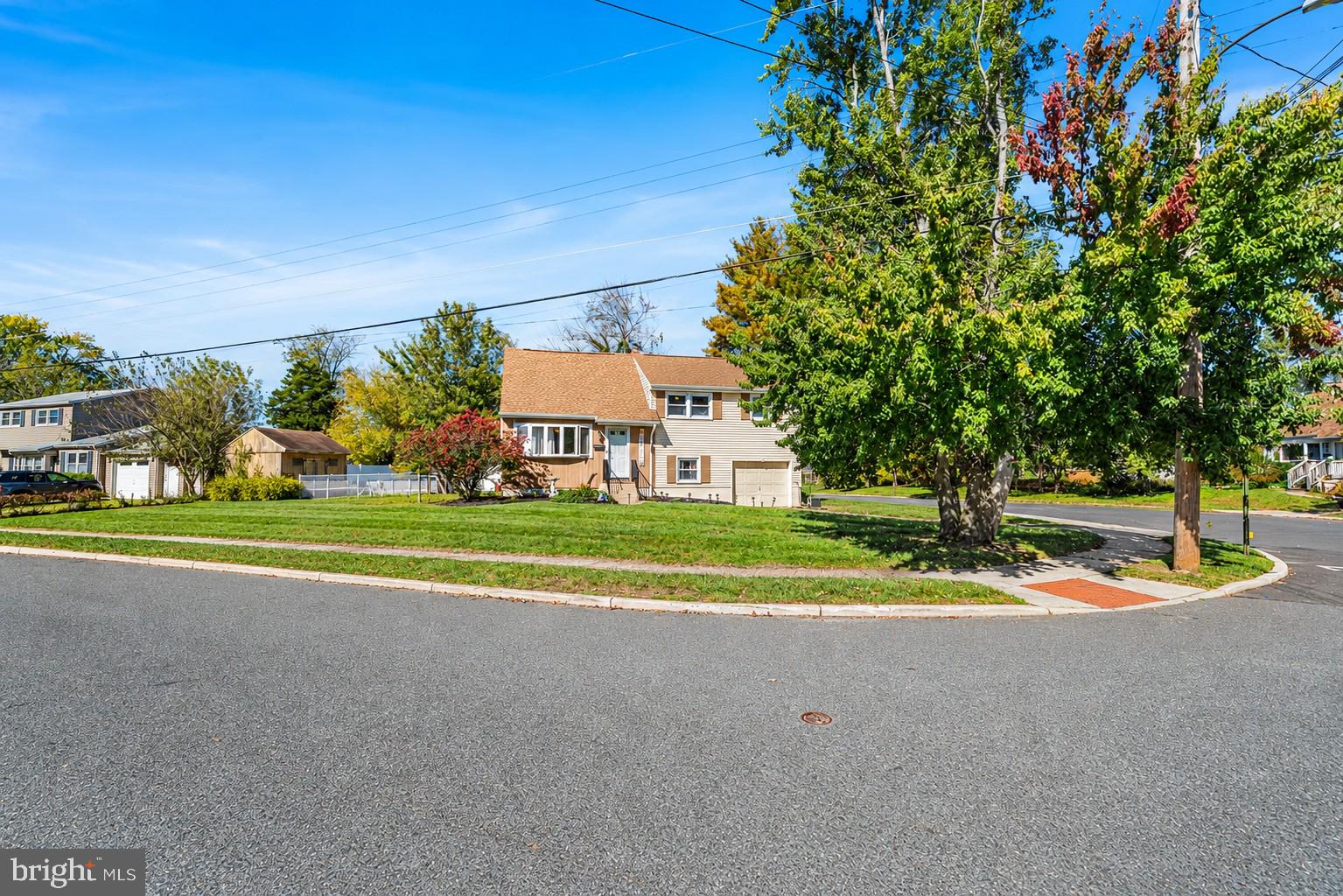 1 Rondon Ave, Berlin, NJ 08009