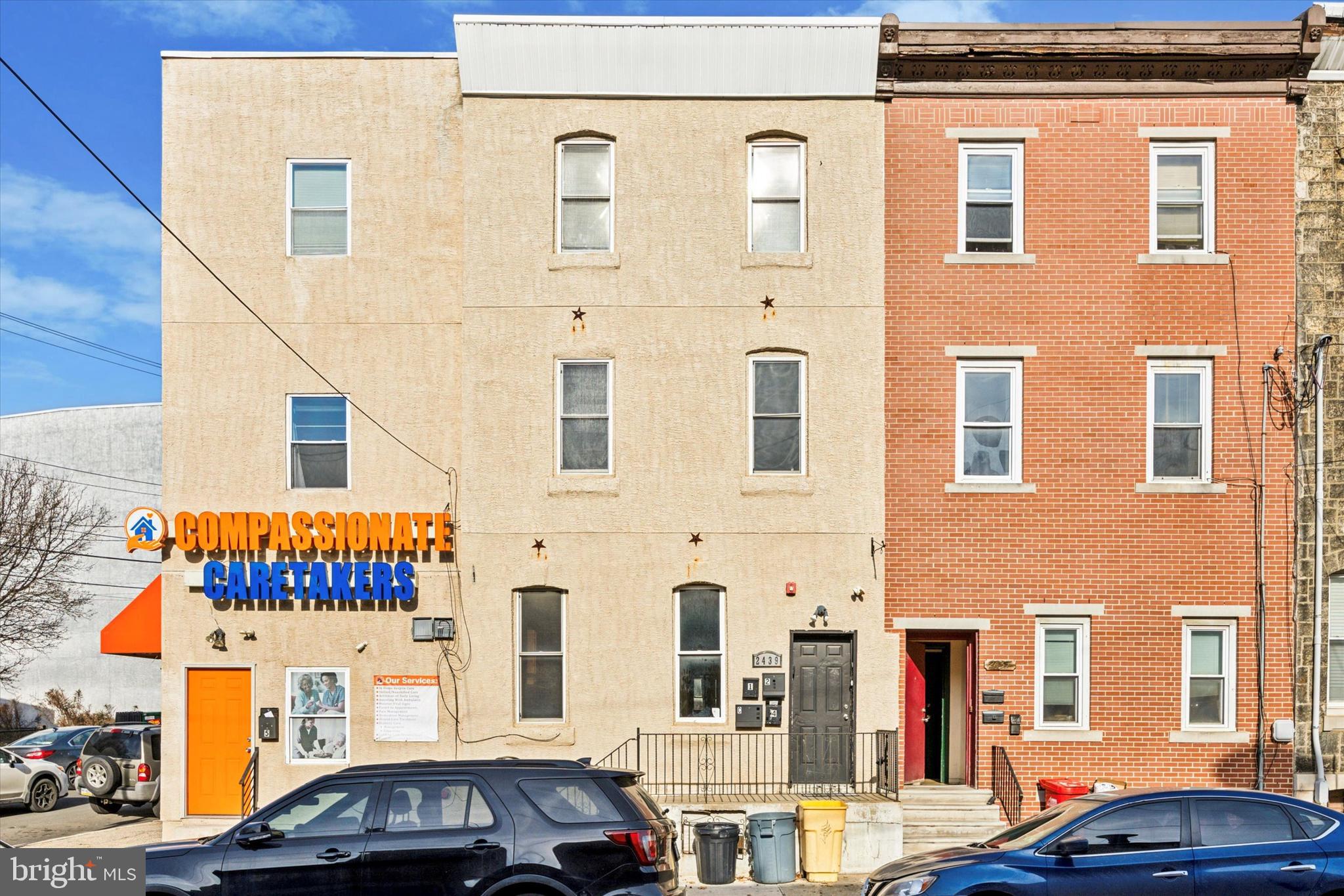 2439 College Ave, Philadelphia, PA 19121