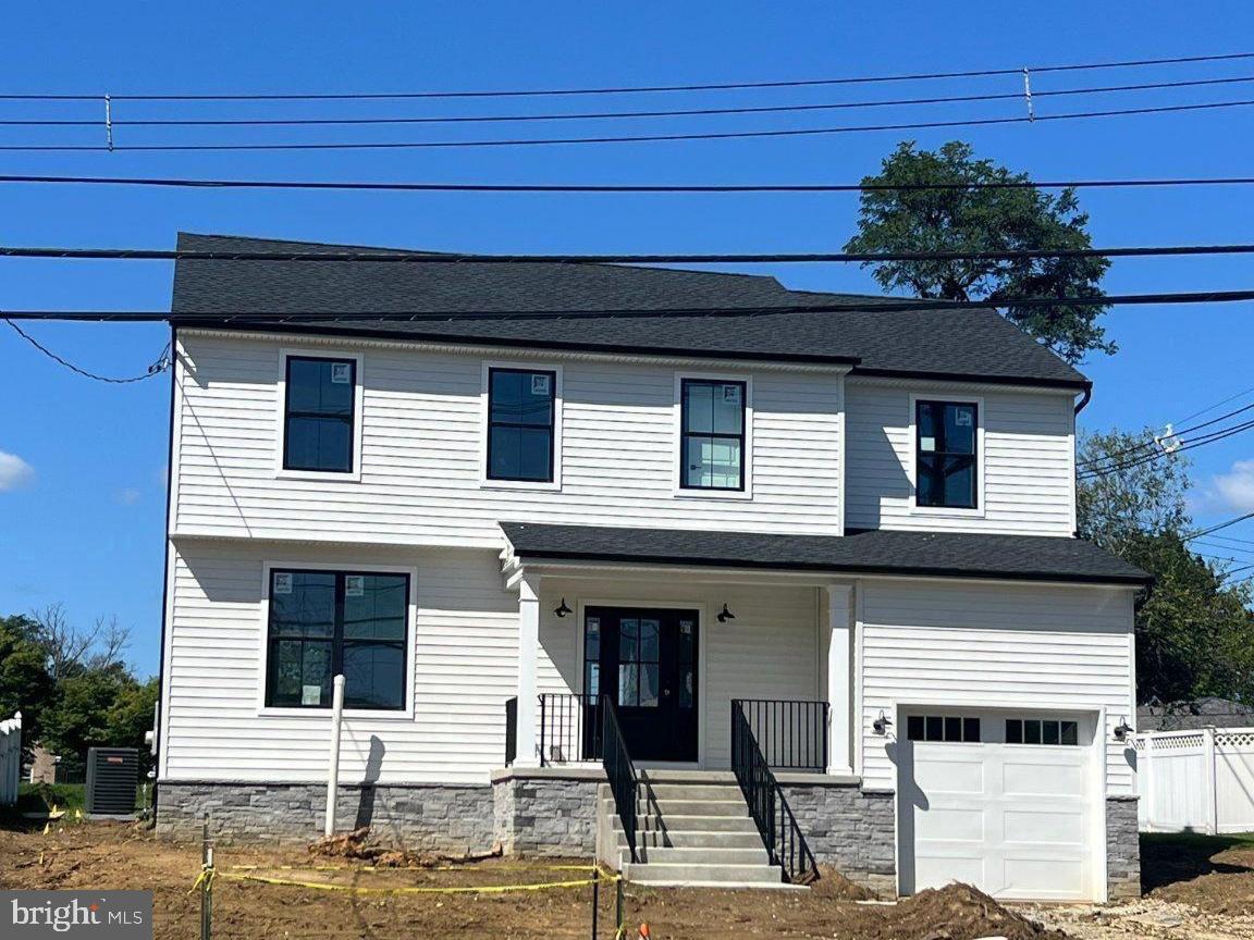 11 Hempstead Rd, Hampton, NJ 08610