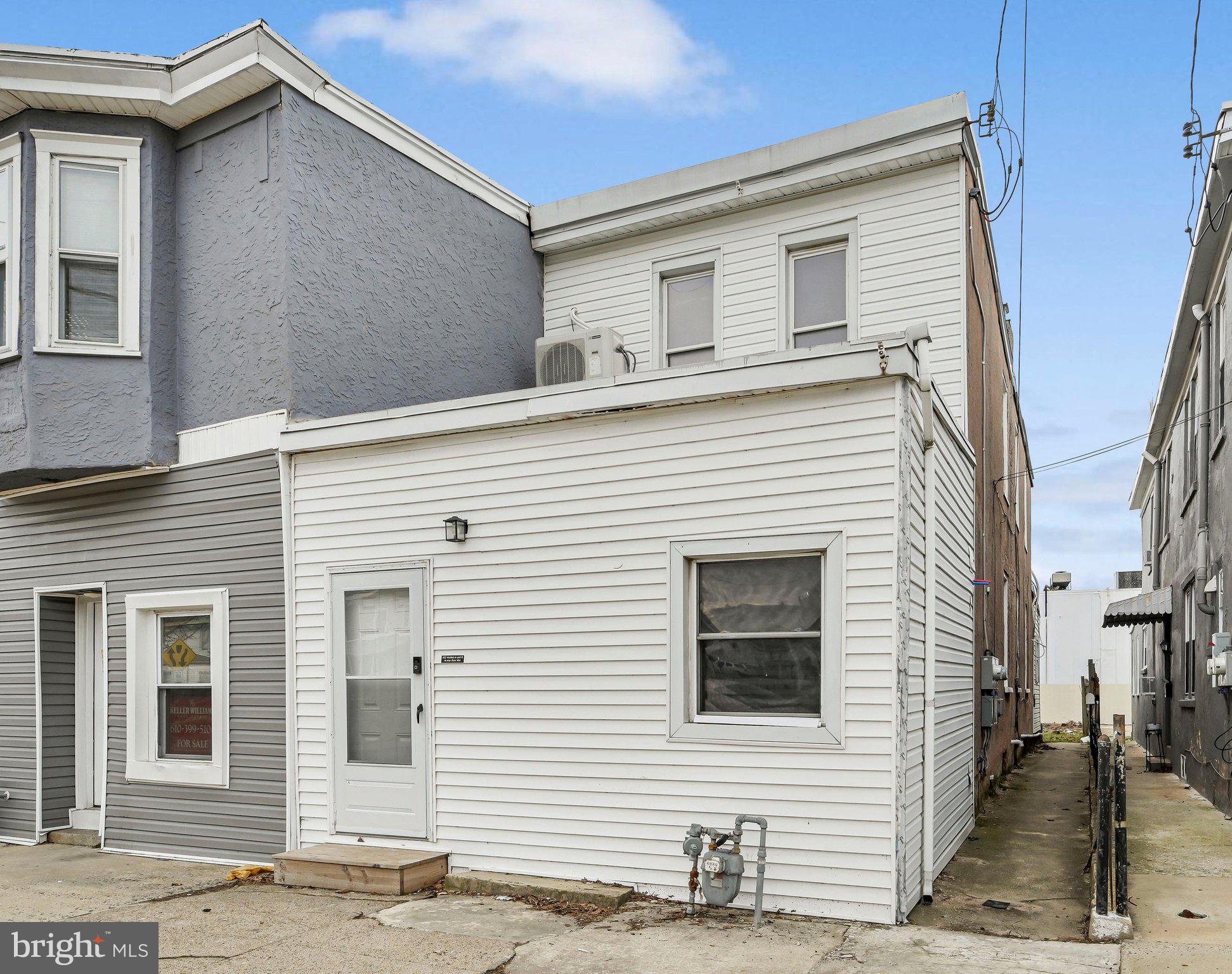 402 Market St, Marcus Hook, PA 19061