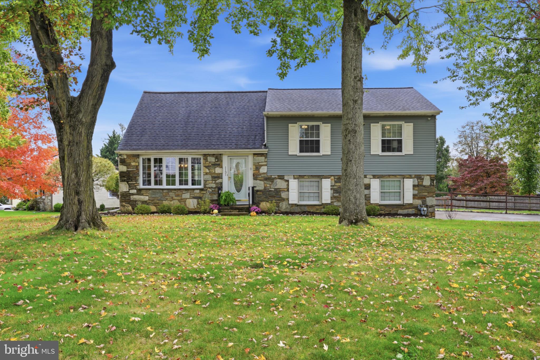 1131 Tomlinson Rd, Southampton, PA 18966