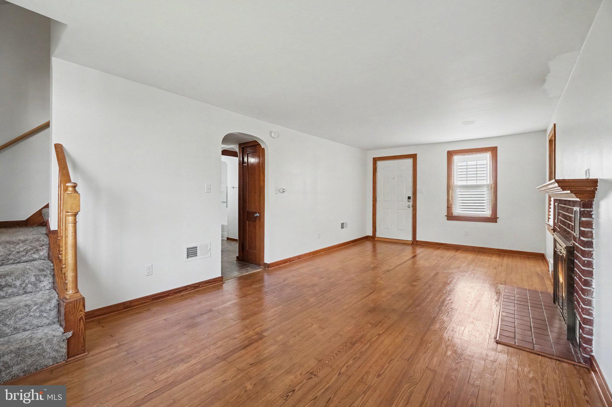 314 Mckinley Ave, Hanover, PA 17331 photo