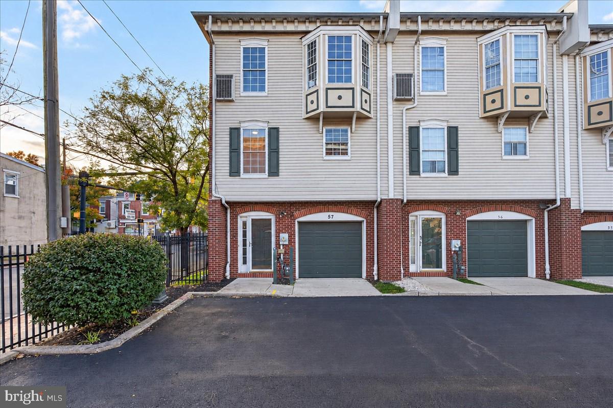 57 Mccaulley Ct, Wilmington, DE 19801