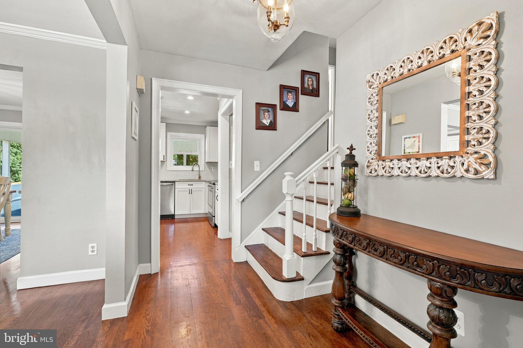 18 Oakdale Blvd, Hadley, PA 19067 photo