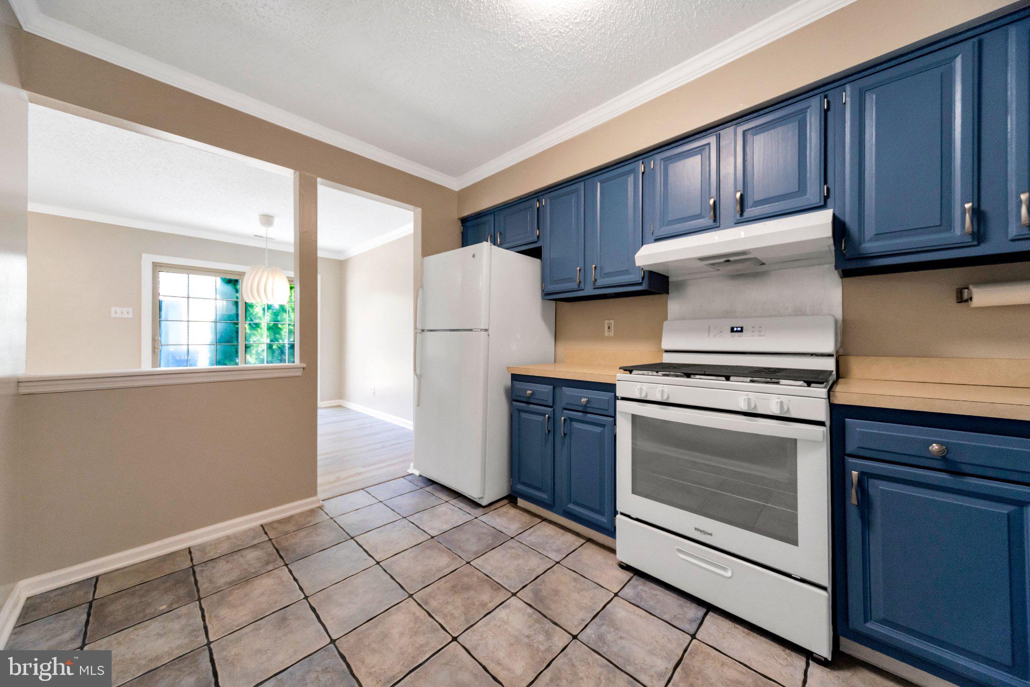 14 Franklin Dr, Voorhees, NJ 08043 photo