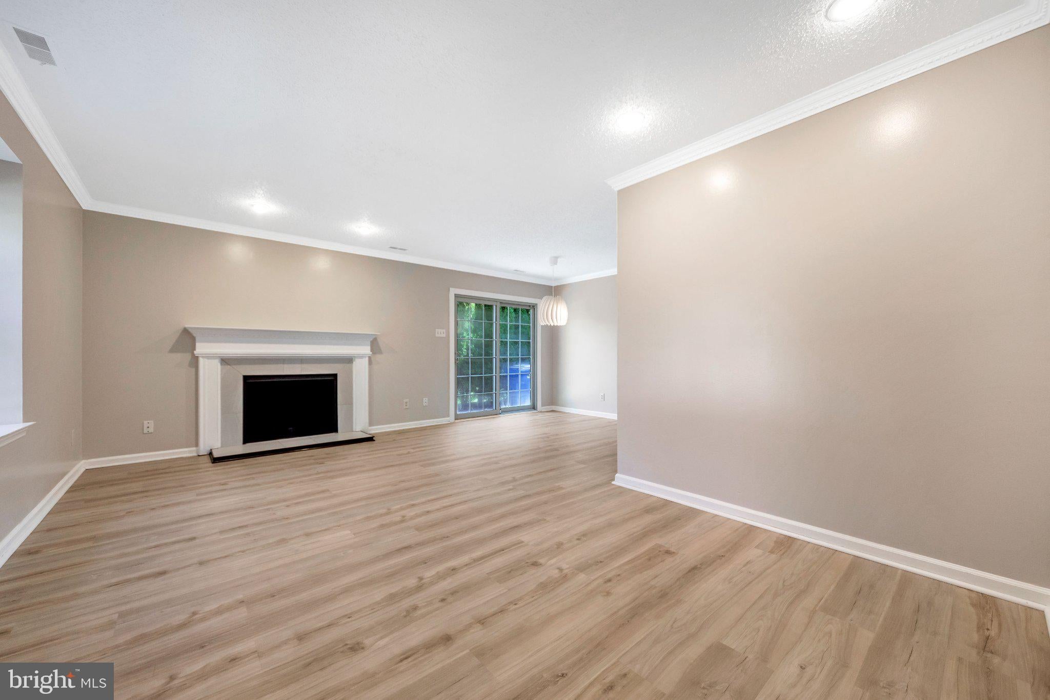 14 Franklin Dr, Voorhees, NJ 08043 photo