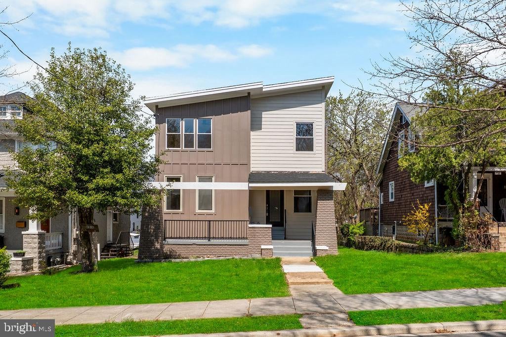 2316 Monroe St, Washington, DC 20018