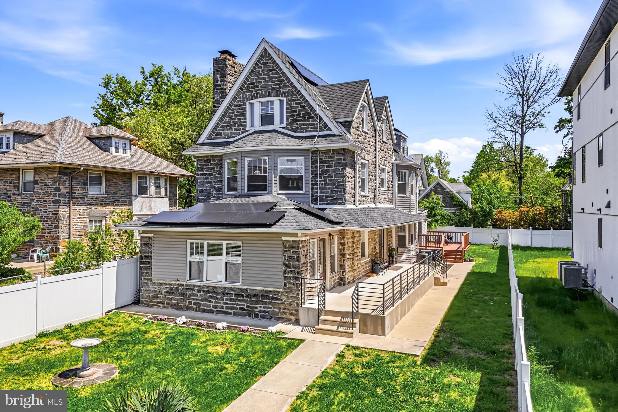 2227 N 54th St, Philadelphia, PA 19131 photo
